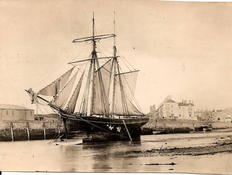 Ellen Beatrice Built In Aberystwyth 1865 In Aberdovey Harbour C 1903 Aberdovey Londoner